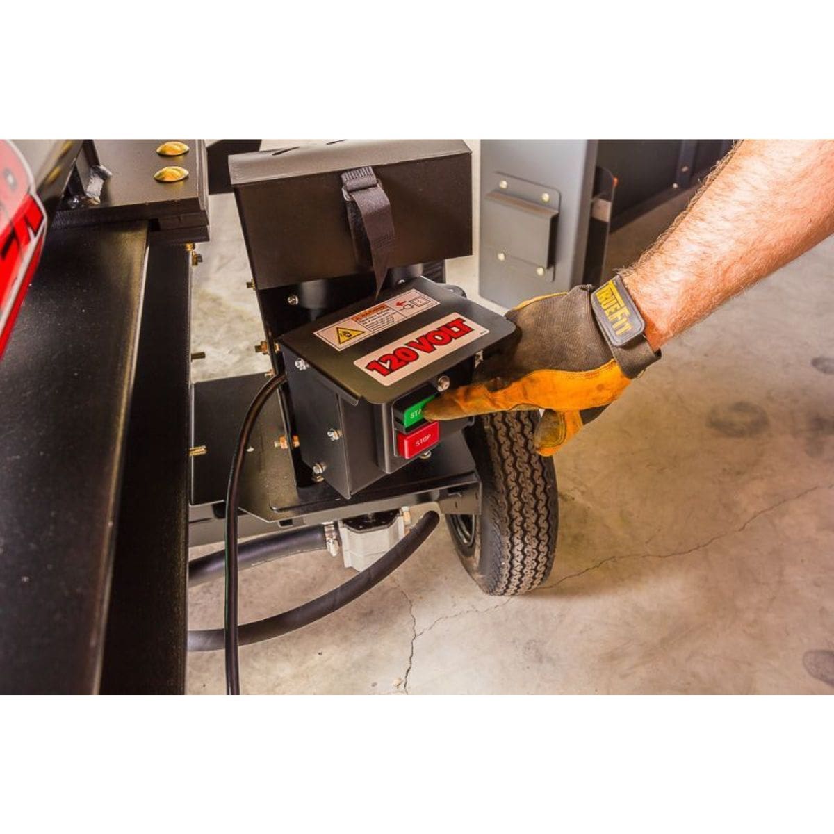 Swisher 22 Ton Electric Log Splitter Operator Activating Control Panel