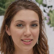 Sara L.